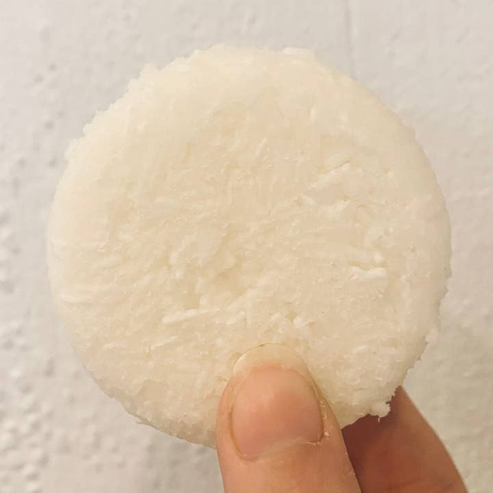 Yours Truly Bath Co - Wholesale Shampoo Puck/Solid Shampoo - Coconut Shampoo Bar0