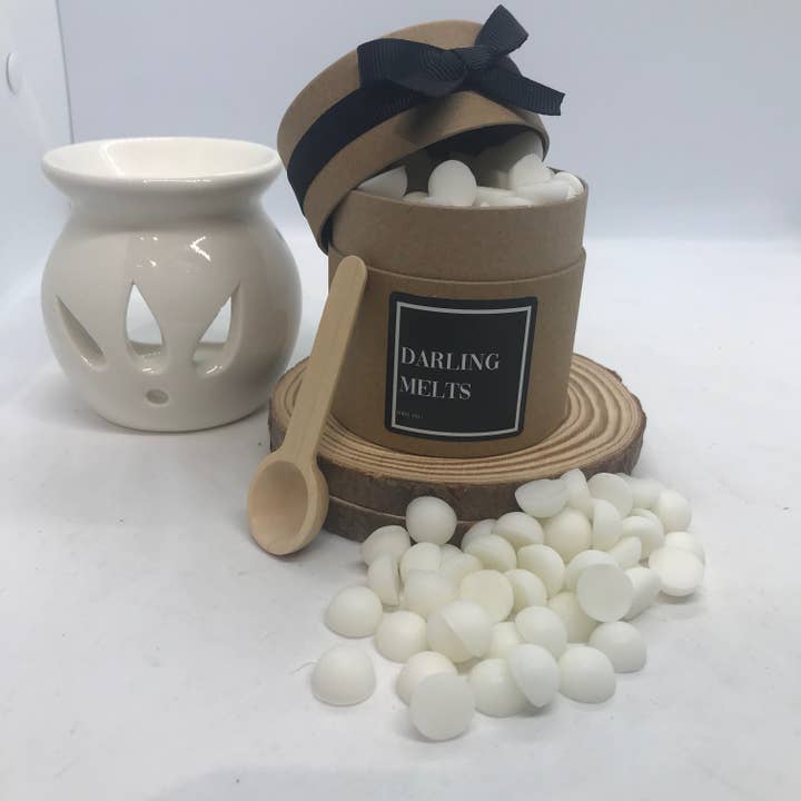 Stylish Wax Melt Scoop Box and spoon for wholesale by Darling Melts