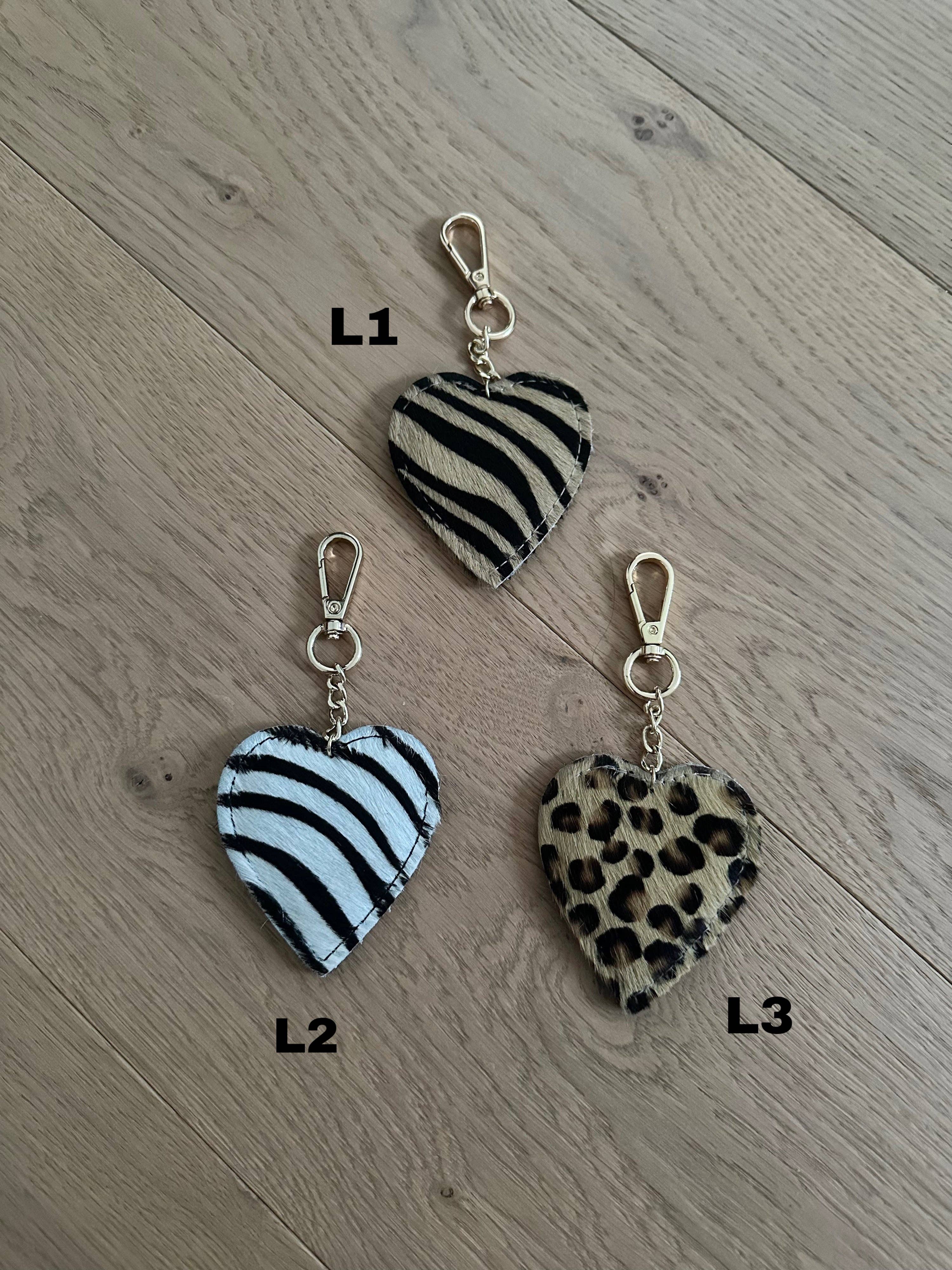 Zhade - Wholesale Keychain - Women's - Genuine leather heart keychain10