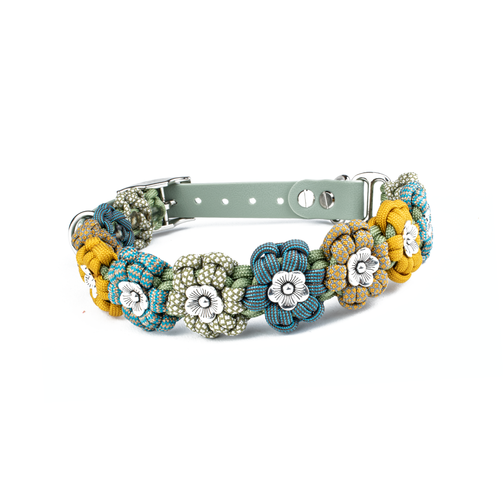 Tierluxe - Wholesale Pet Collar - Dog - Dog Collar Animal Luxury Flowers Paracord3