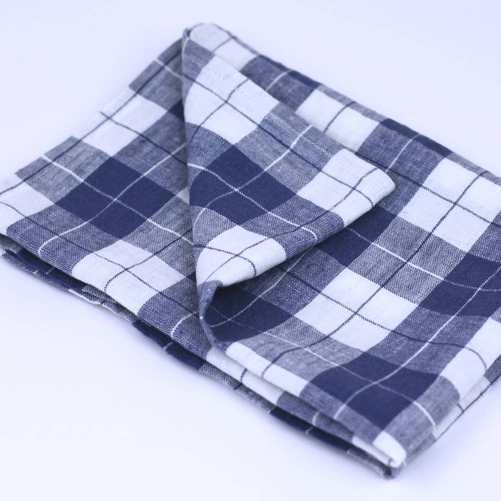 LinenCasa - Wholesale Hand Towel - Linen Hand Towel – Blue White Squares w Runner - Thin1