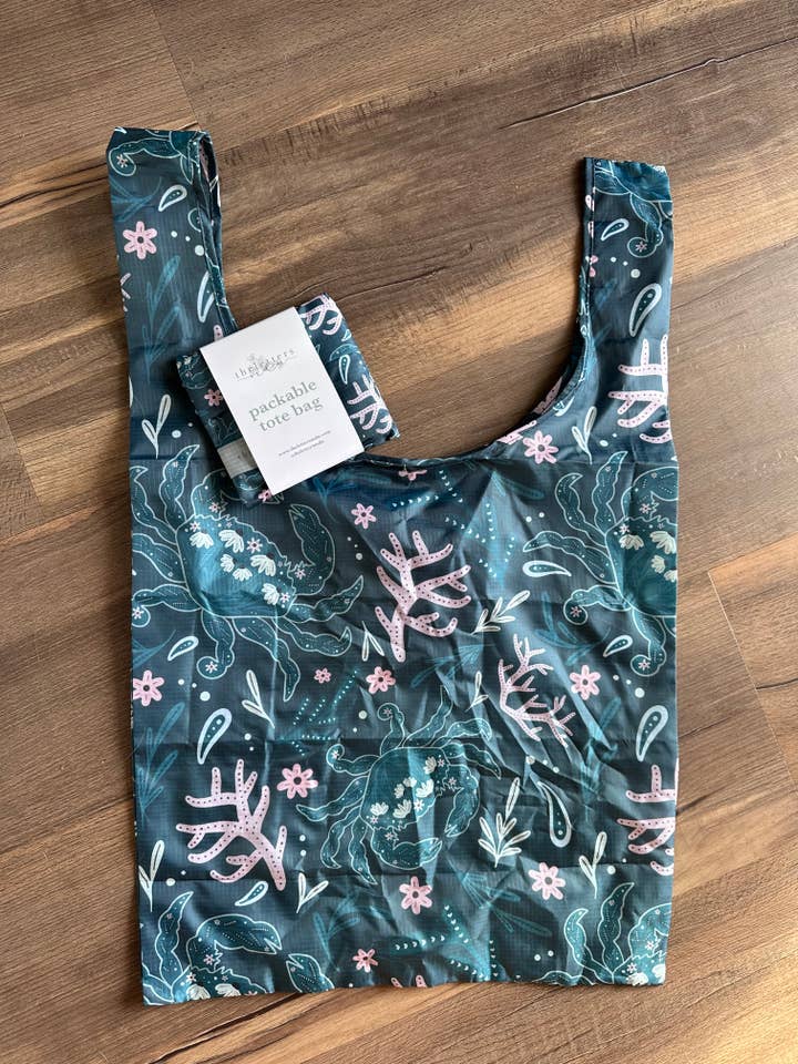 Saco de Praia Dobrável com Estampa Floral de Caranguejo por atacado de the letters mdn