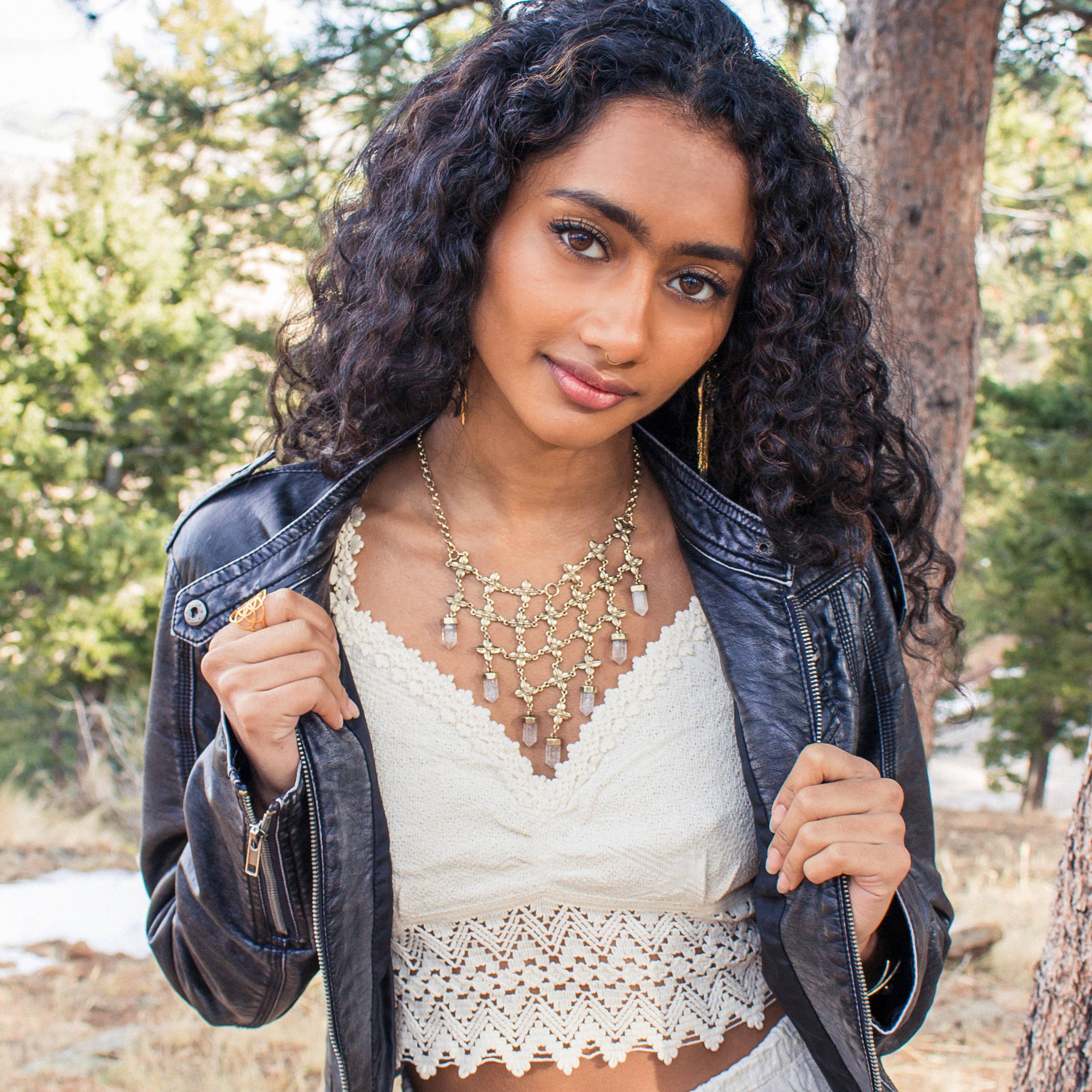 Or avec Antique Clair Collier Bib Shine On Crystal | Or en vente sur Faire1