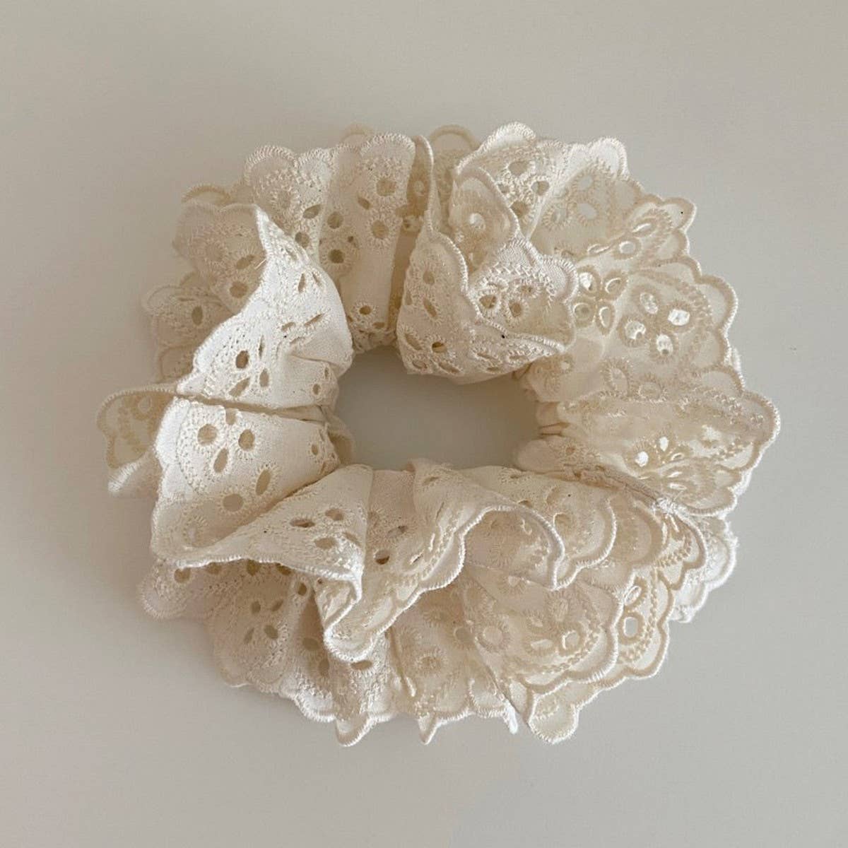ACCITY - Wholesale Scrunchie - Women's - BIG LACE HOLLOW HAIR TIE SCRUNCHIES_CWAHA04361