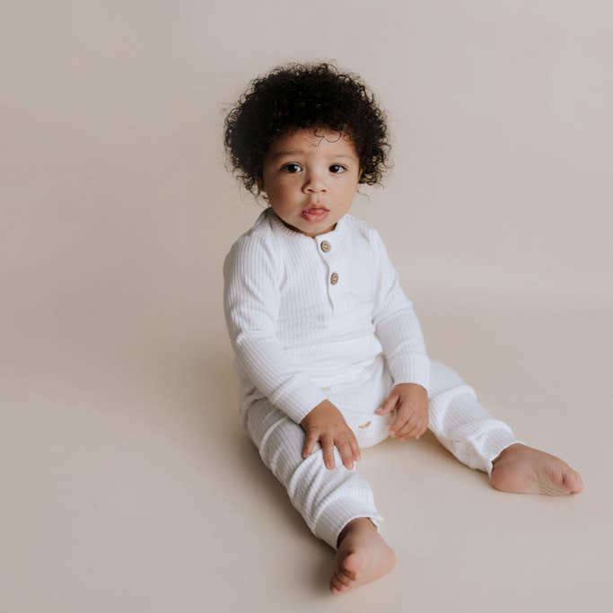 Three Little Tots - Wholesale Rompertje - Baby - Baby ribgebreide romper met zakken43