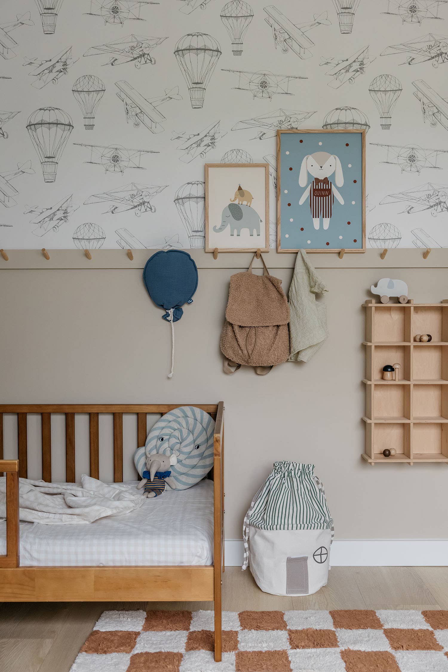 Little Otja - Wholesale Picture Frame - A3 Oak Picture Frame: Minimalist Real Wood Wall Art3