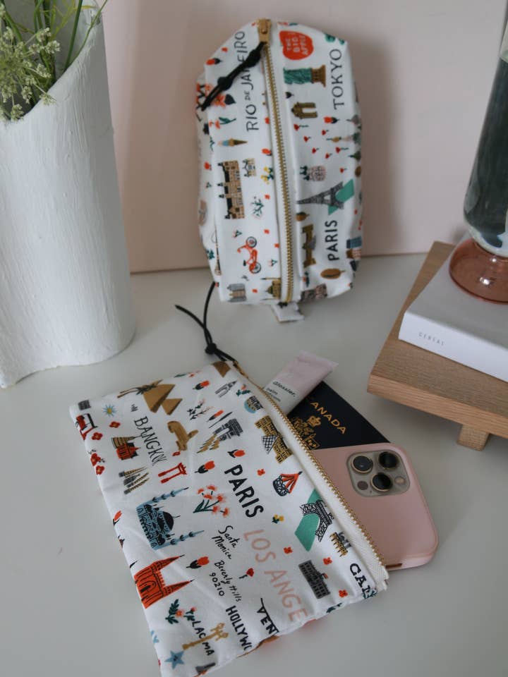 Landmark Carry-All Bag for wholesale by This & That Design Co.