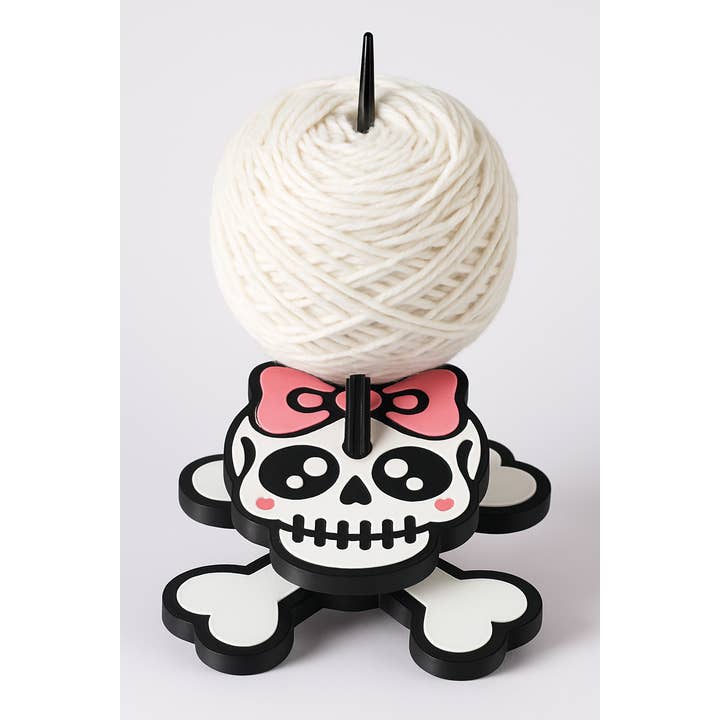Cute Skull Yarn Spinner with Bow | 3D Printed No-Tangle Yarn for wholesale by Loops And Layers