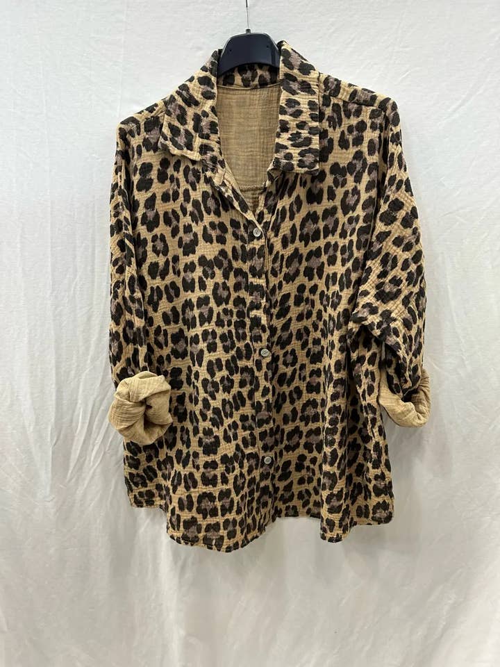 Mimi & Gogo - Vendita all'ingrosso Camicia button down - Donna - Camicia in garza di cotone con leopardo @8800_ChLeoGaze1