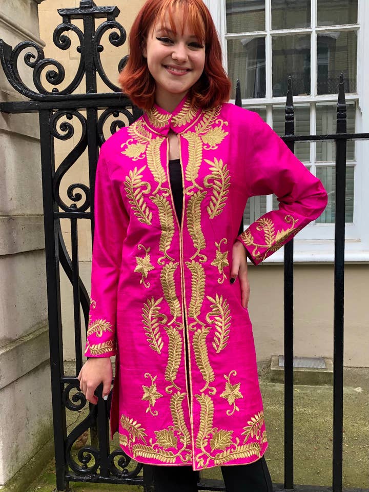 Chokerende Pink Maharani Silke Jacket for engroshandel hos Memsahib Collections