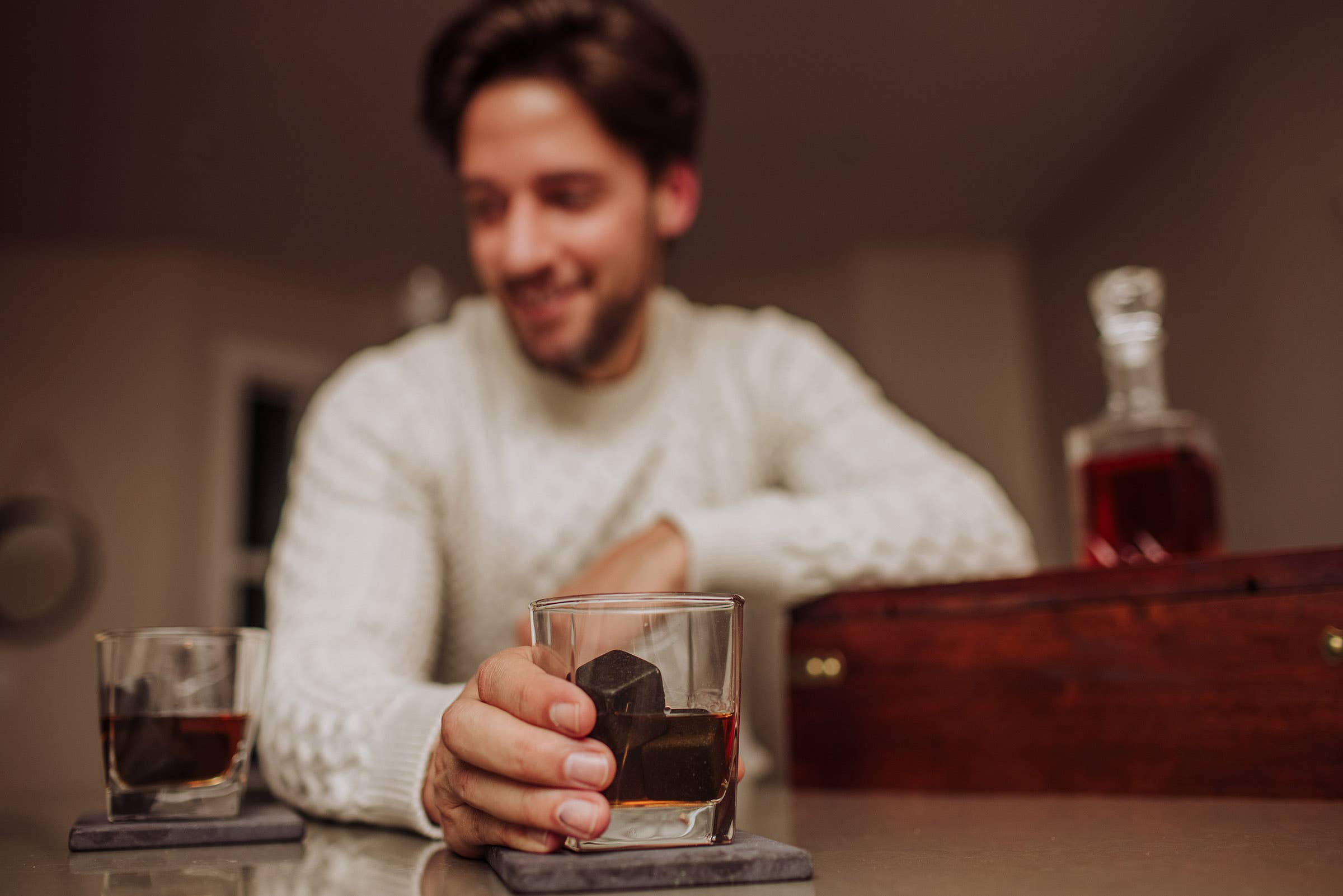 Dark Stain Parawood Whiskey Box with Decanter - Gift Set for wholesale on Faire11
