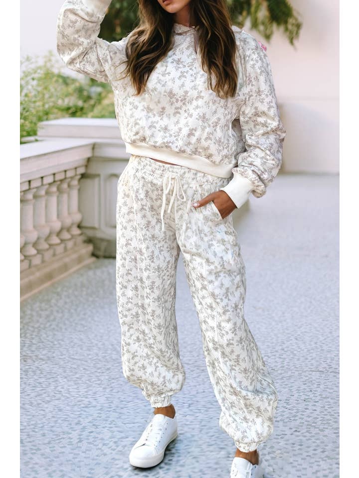 White LDC Cozy Summer Dreams Floral Set for wholesale on Faire1