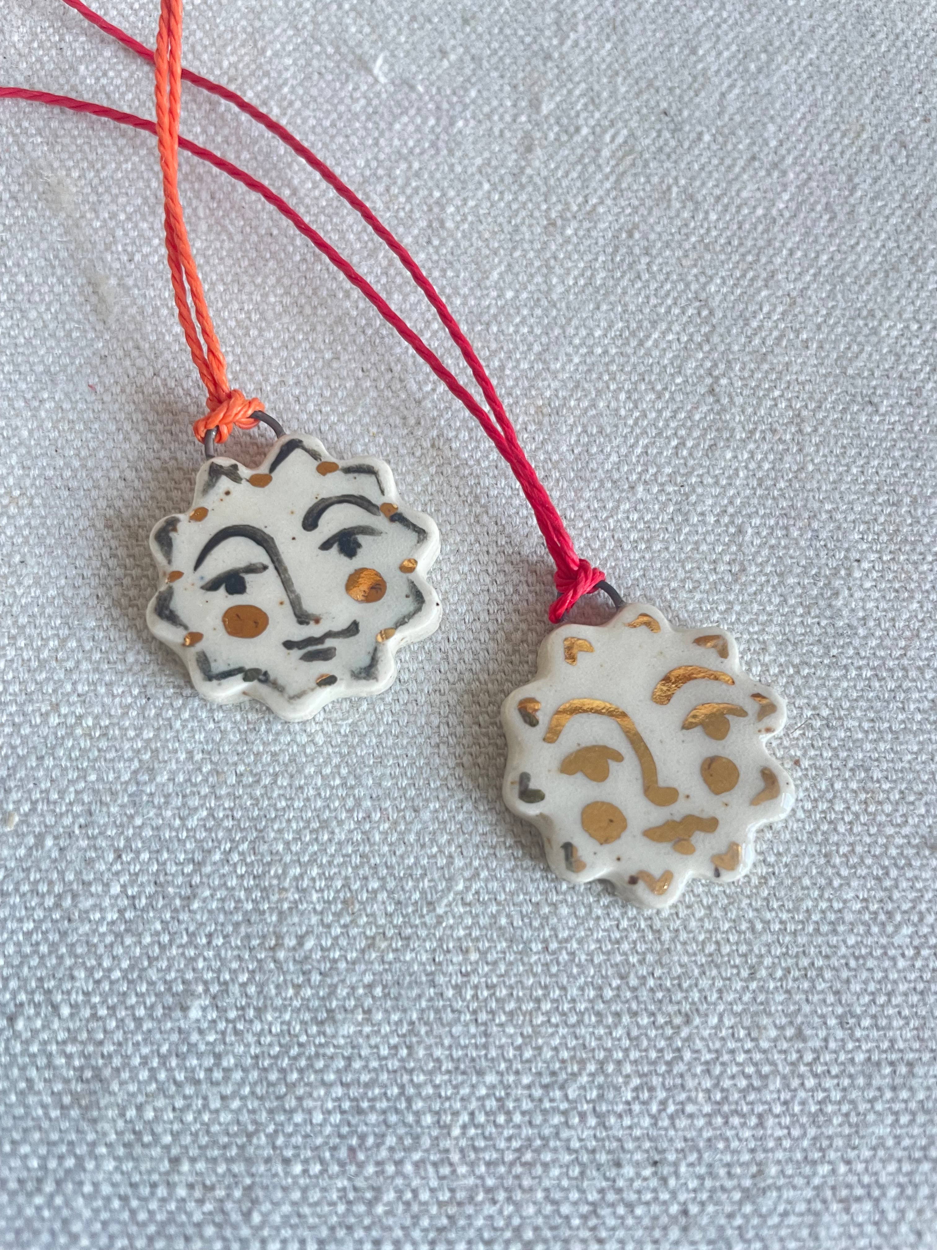 Carola Spitzer - Wholesale Halskettinghanger - Draadbedelketting3