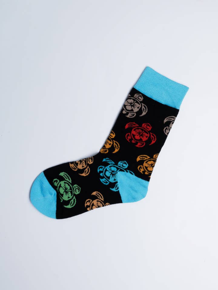 Just Fun Socks - Wholesale Socks - Kids - Kids Tribal Turtle Hawaii Crew Socks2