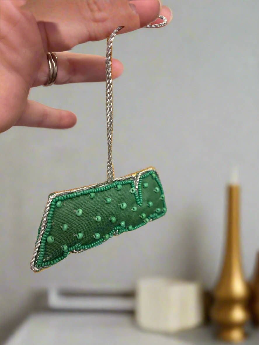 Mon Belle Amie - Wholesale Ornament - Alpha Kappa Alpha AKA Beaded Ornament1