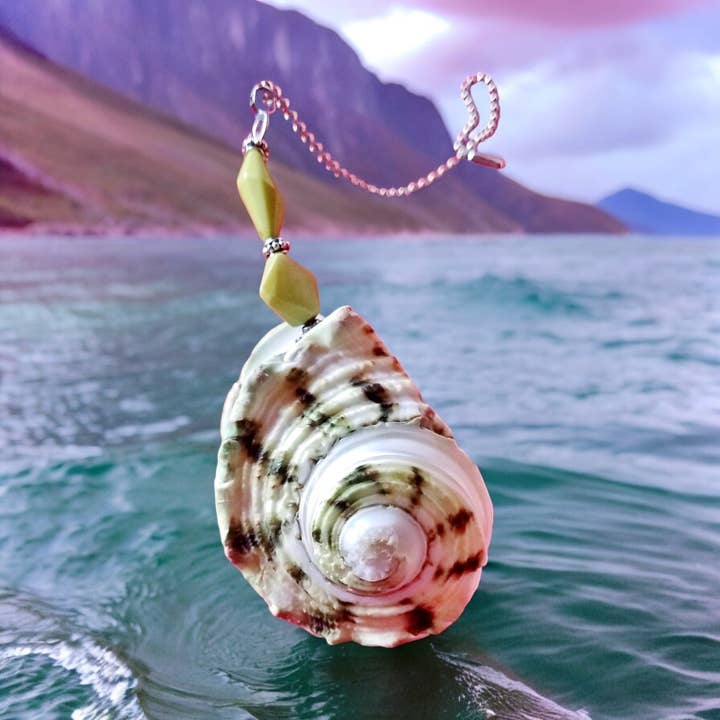 Shell We Sea Designs - Vente Décorations de table - Grand ventilateur en forme de coquillage, chaîne de plafond à tirer en forme de coquillage