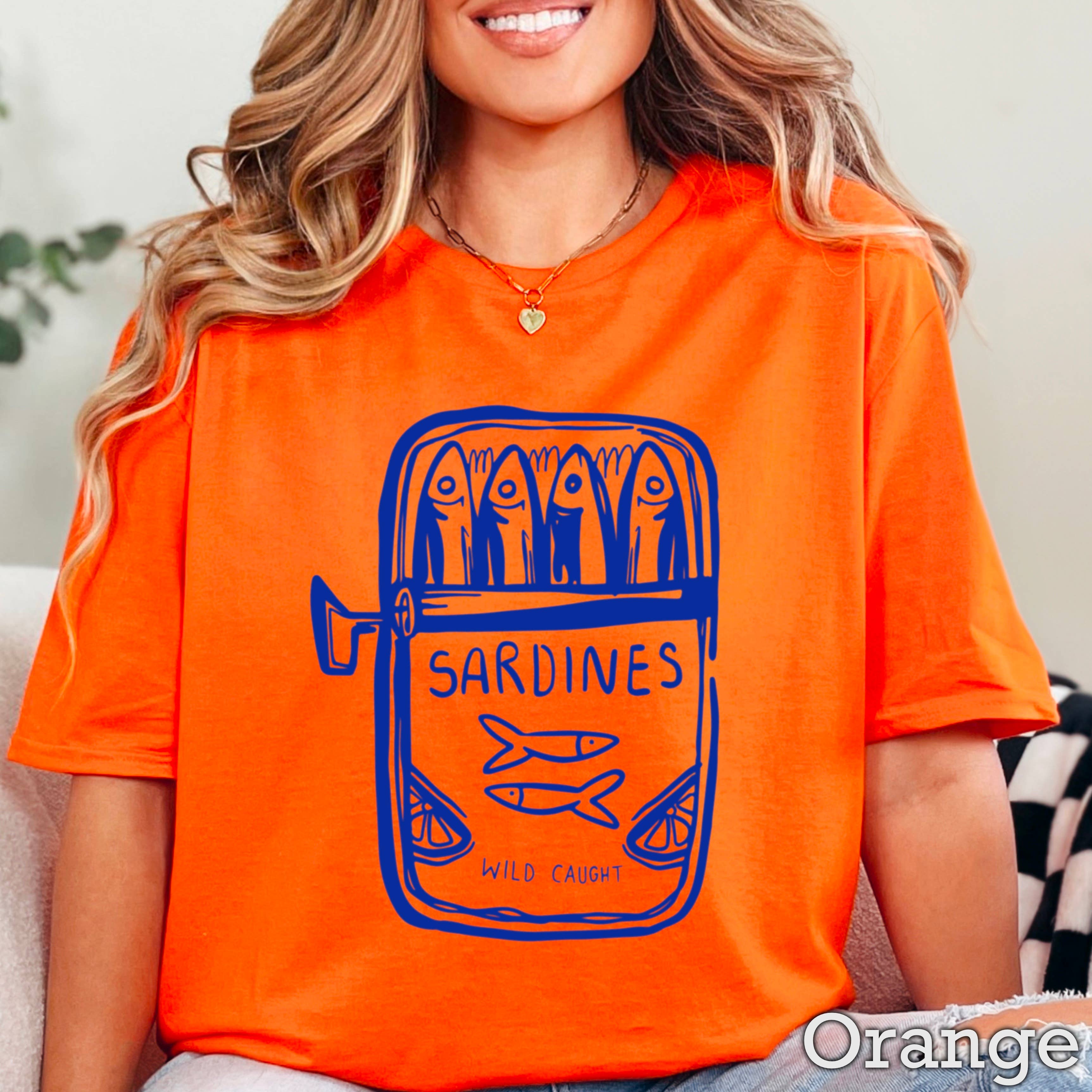 Shoppe SHC – wholesale T-shirt med logga - Dam – Sardiner Kustkvinnors Grafiska T-shirt | Gildan24