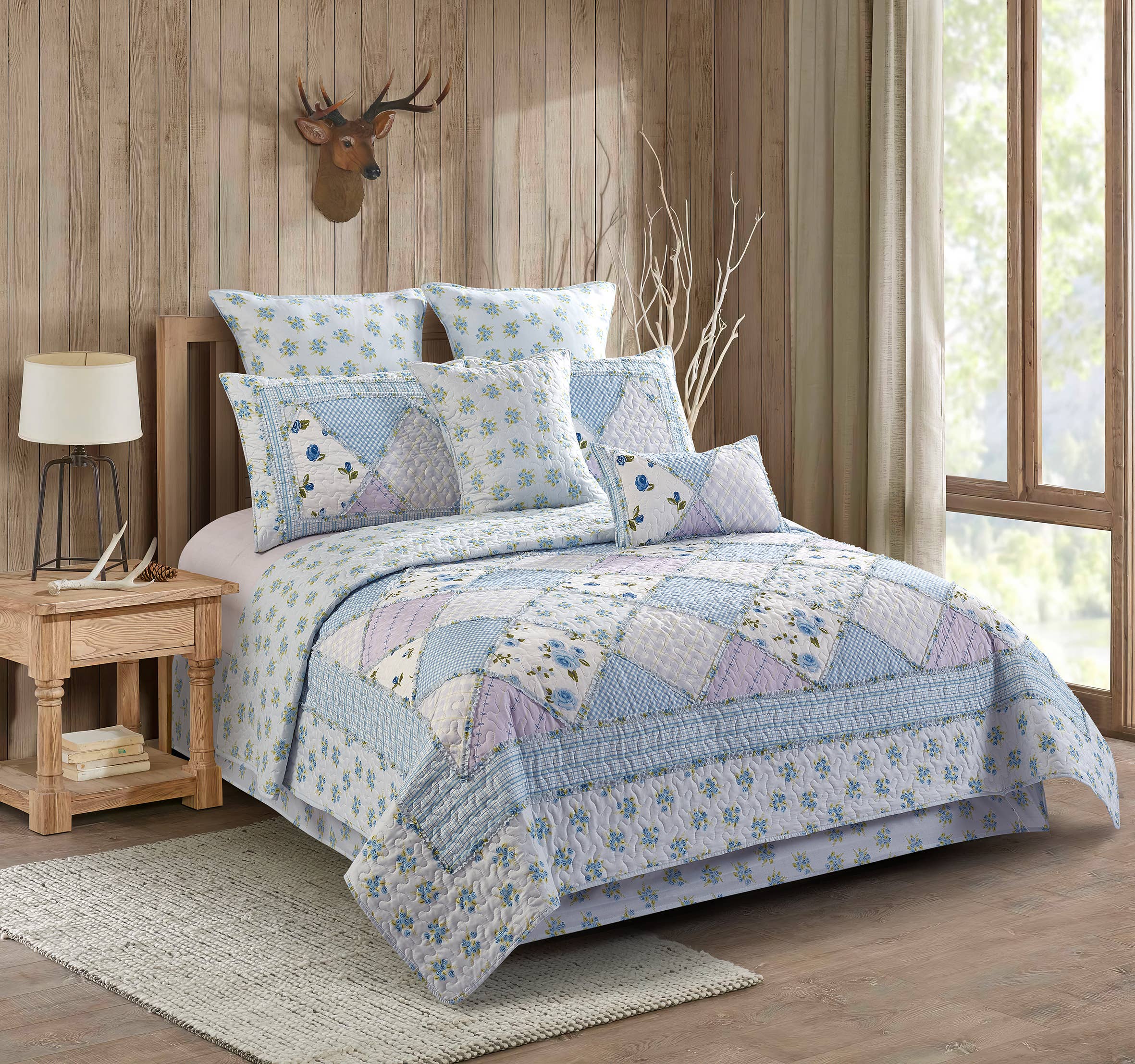 Duke Imports - Wholesale Bedding Set - "Garden of Blues" Designer Microfiber Quilt Set