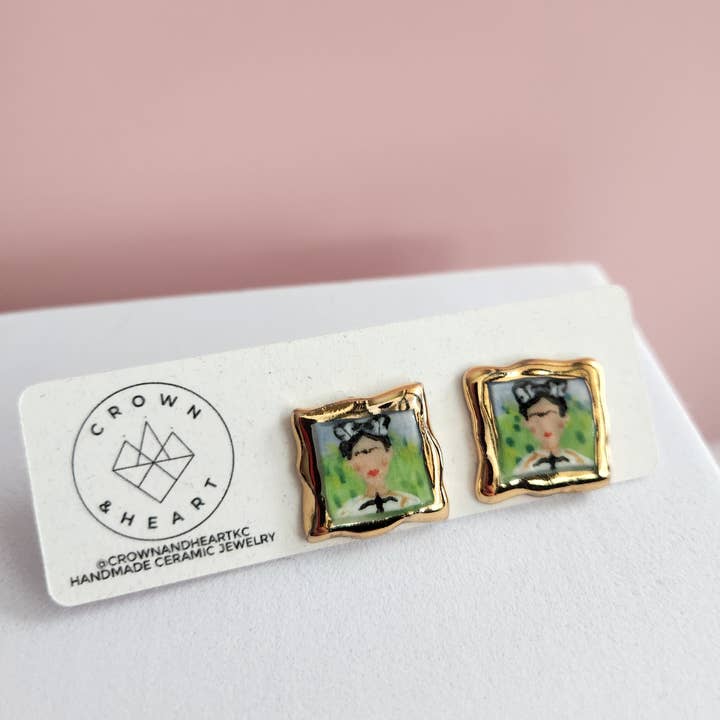 Crown & Heart – wholesale Stud/post earrings – Mini masterpiece studs8