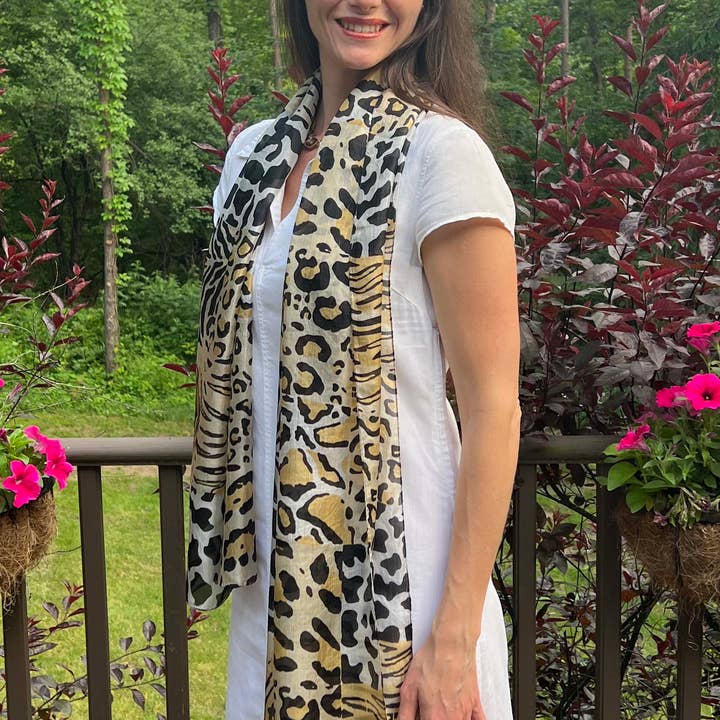 Rayz Intl - Wholesale Scarf - Women's - Gold Animal Print Silk Scarf
