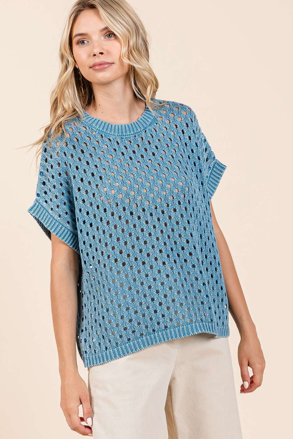 mittoshop – Großhandel Strickpullover – Damen – Mineral-waschgestricktes Kurzarm-Pullover-Top mit Lochmuster30