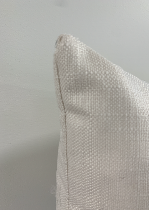 SPLASHWORKS - Wholesale Decoratief kussen - 23" x 15" - Sierkussen - In een veld van rozen3