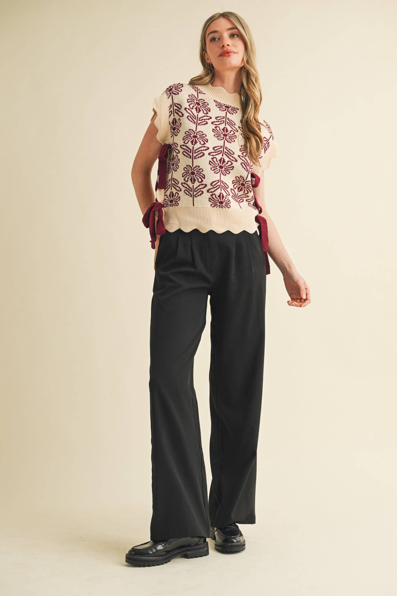 &MERCI – wholesale Tröjväst – Dam – MOCKNECK BLOMMIG TRÖJVÄST MSW1074374