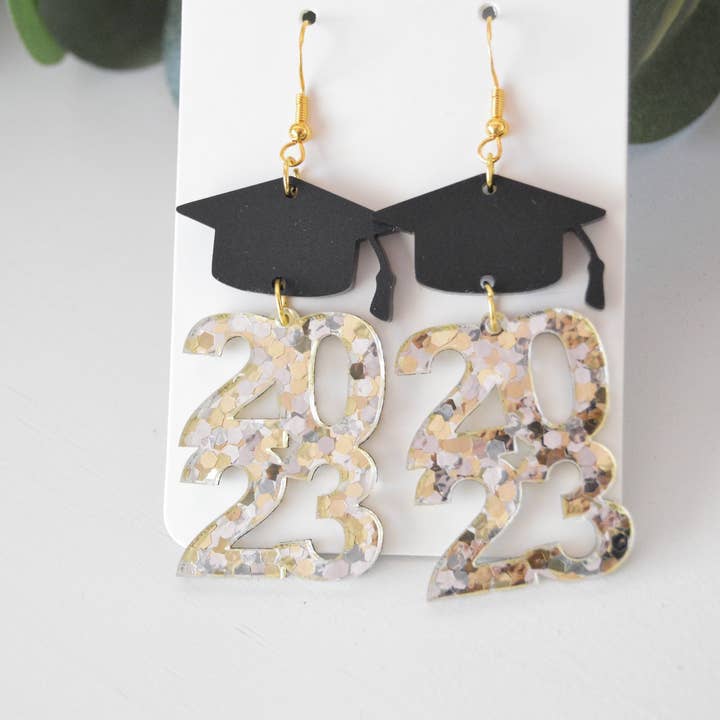 Graduation oorbellen, oorbellen, Graduate oorbellen voor wholesale door The Adorned Fox