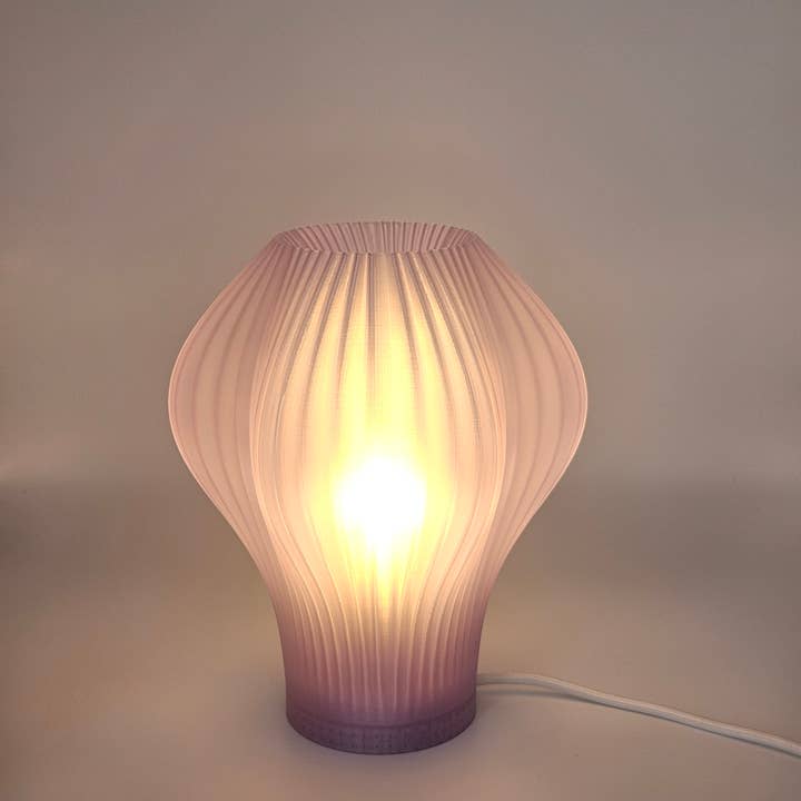 Coast Fig - Wholesale Accent/Desk Lamp - Lámpara de mesa Starlight (Lavanda)1