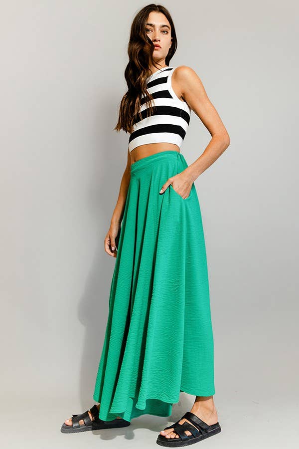 BUCKETLIST INC - Wholesale Pants - Women's - P5131 Solid Woven Wide Leg Pants5