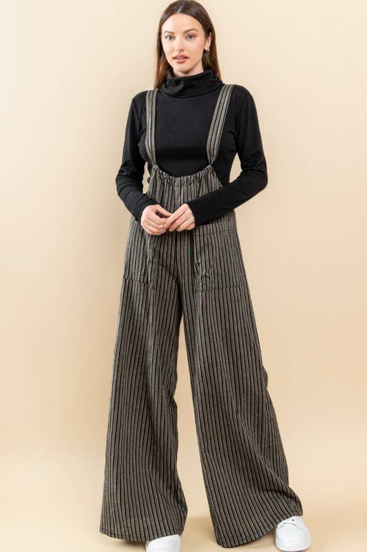 Oddi - Wholesale Jumpsuit - Women's - Wide Leg Stripe Suspender Jumpsuit18