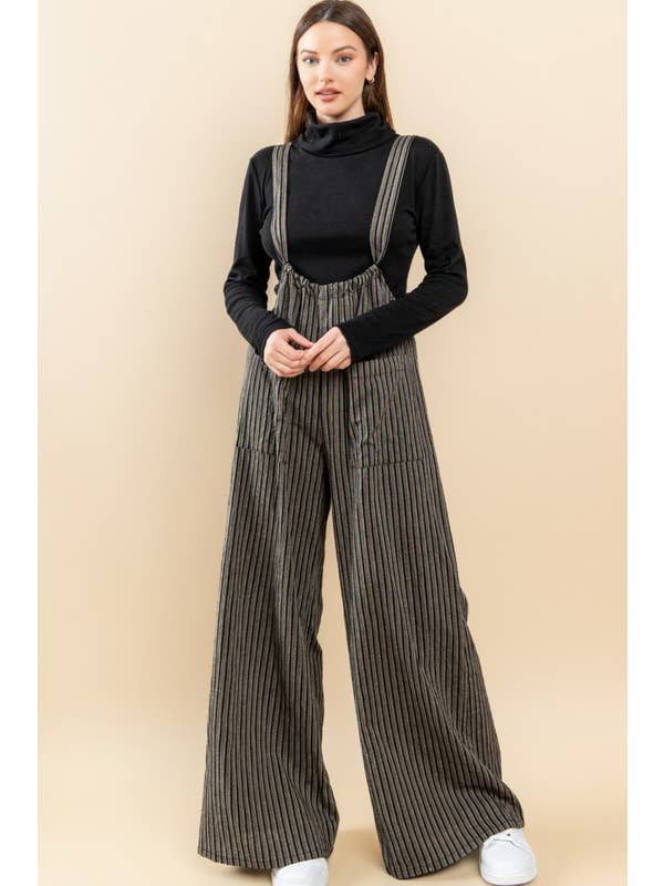Oddi - Wholesale Jumpsuit - Women's - Wide Leg Stripe Suspender Jumpsuit18