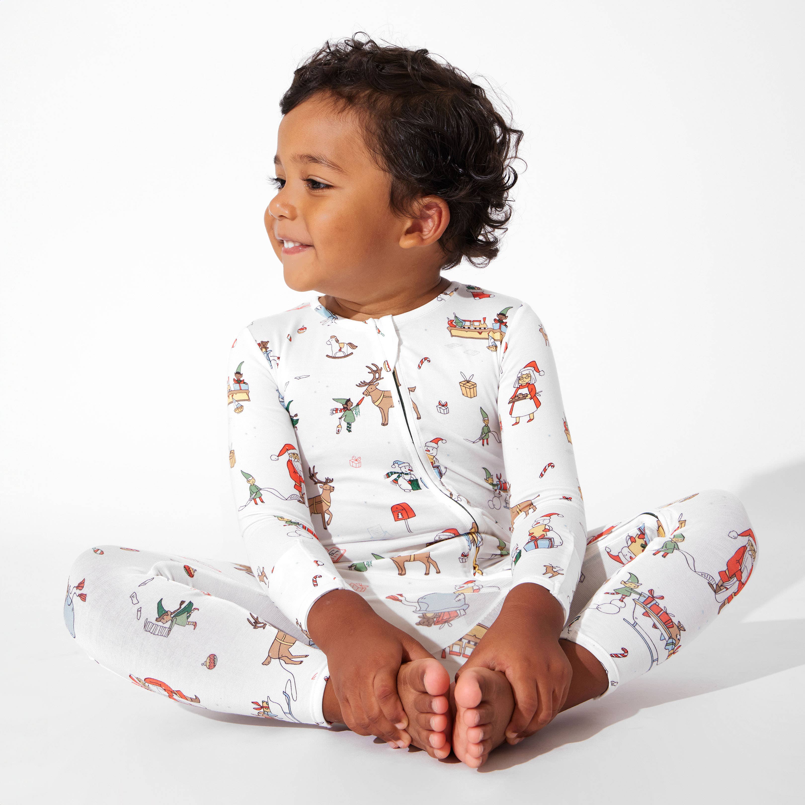 Bellabu Bear - Wholesale Slaappak - Baby -  Kerstpyjama: Santa's Workshop Bamboo nachtkleding voor kinderen5