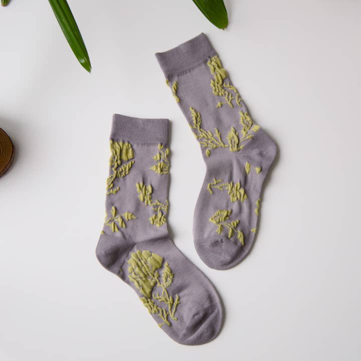 Happy Knits - Wholesale Socks - Women's - Retro Floral Cotton Crew Socks – Breathable Vintage Style3