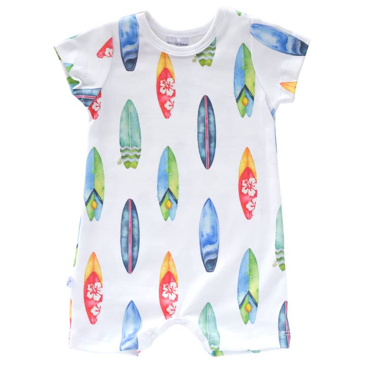 Barboteuse à manches longues en coton bio - planches de surf pour la vente par Jennifer Ann