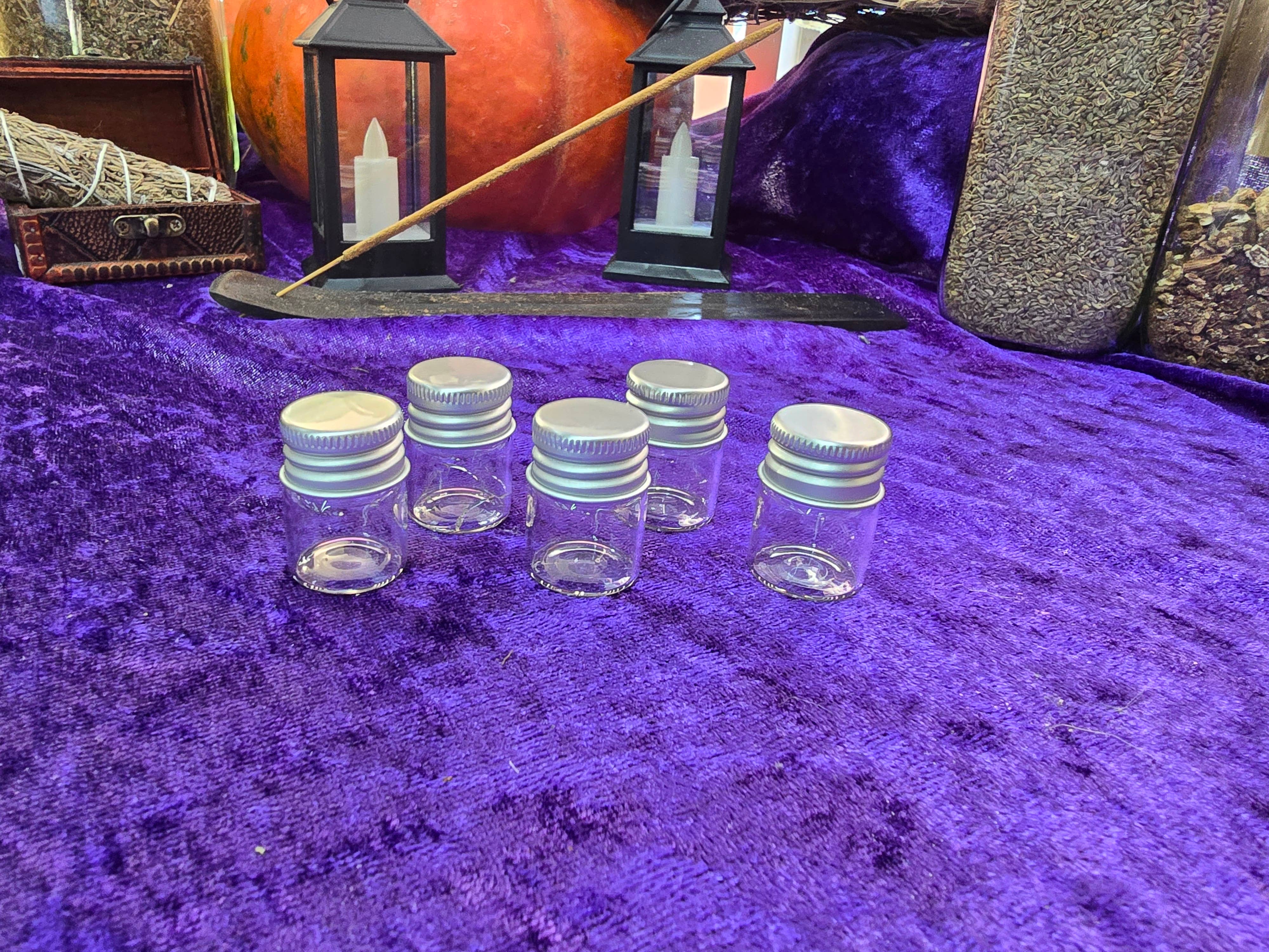 The Rouge and Raven - Wholesale Jar - Mini Glass Jar Dried Herb for Spiritual Use2