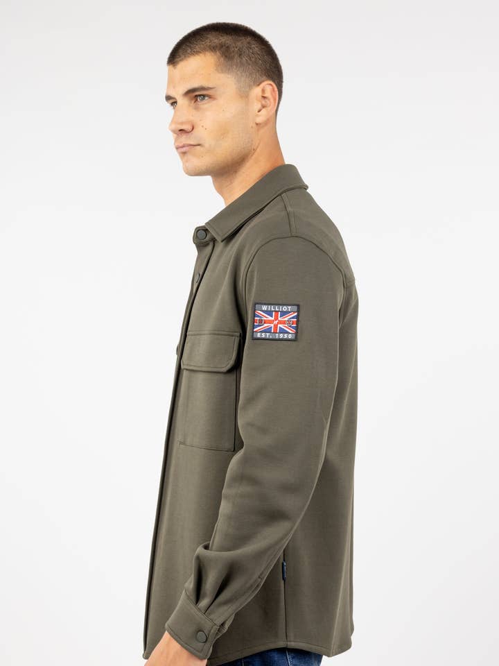 Militärgrünes Überhemd aus technischem Gewebe für den Großhandel von williot