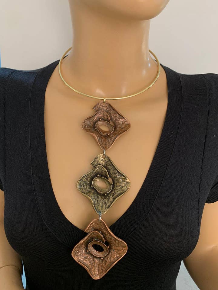 collier style cravate pour la vente par BUBU BY TEKIN SHOP