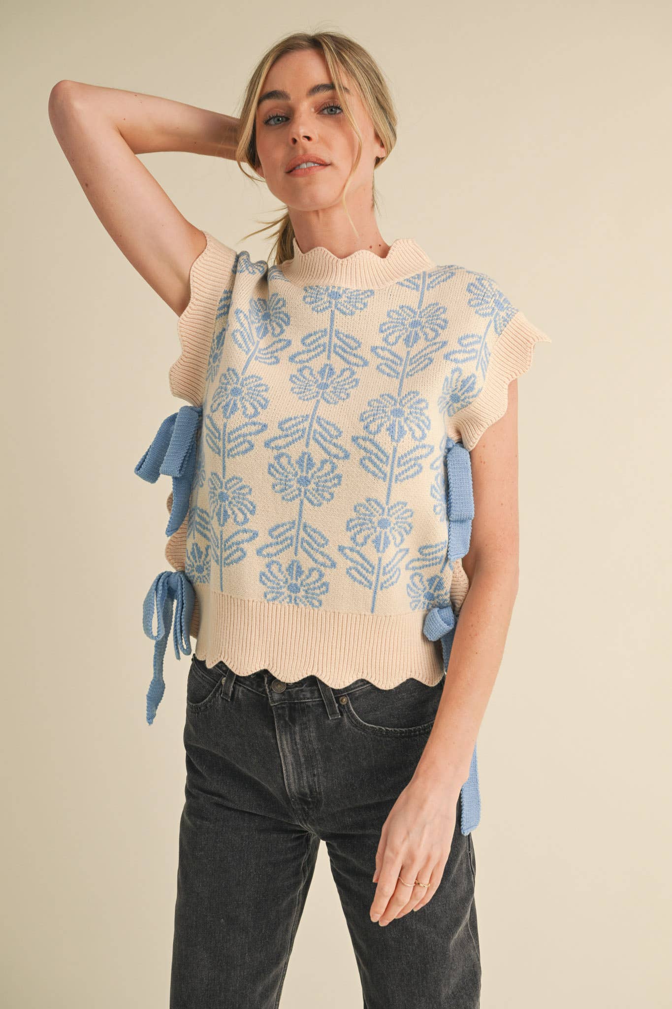 &MERCI – wholesale Tröjväst – Dam – MOCKNECK BLOMMIG TRÖJVÄST MSW10743113