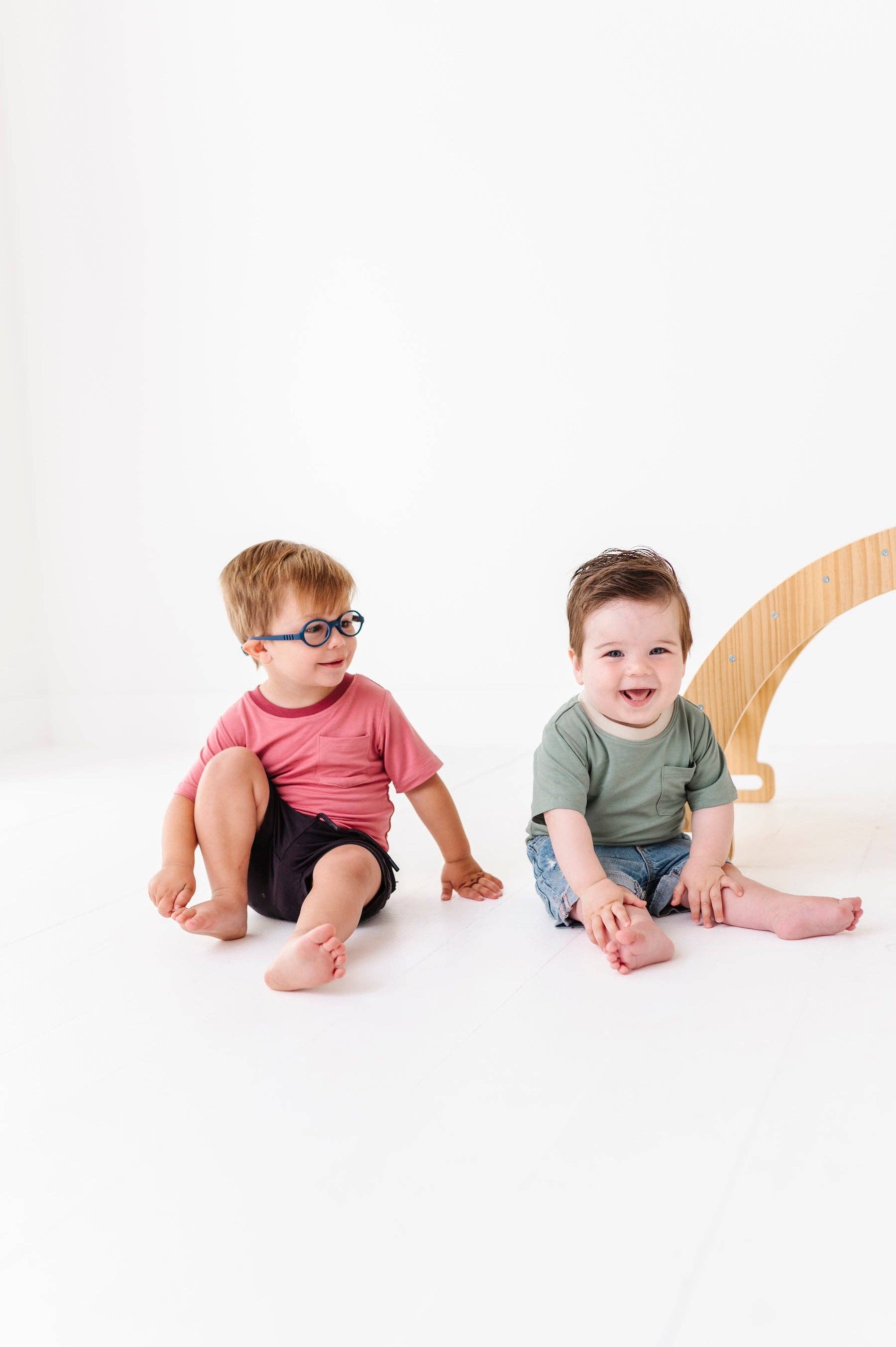 Black Sheep Baby Co – wholesale Overall - Baby – Ringer Pocket Tee Sparkdräkt2