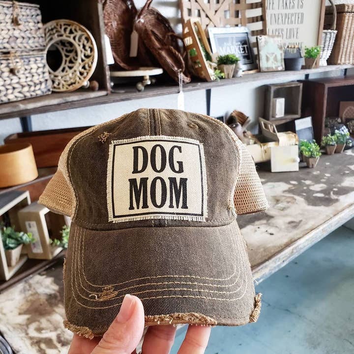 Vintage Life - Wholesale Trucker Hat - Women's - Dog Mom Distressed Trucker Hat Baseball Cap