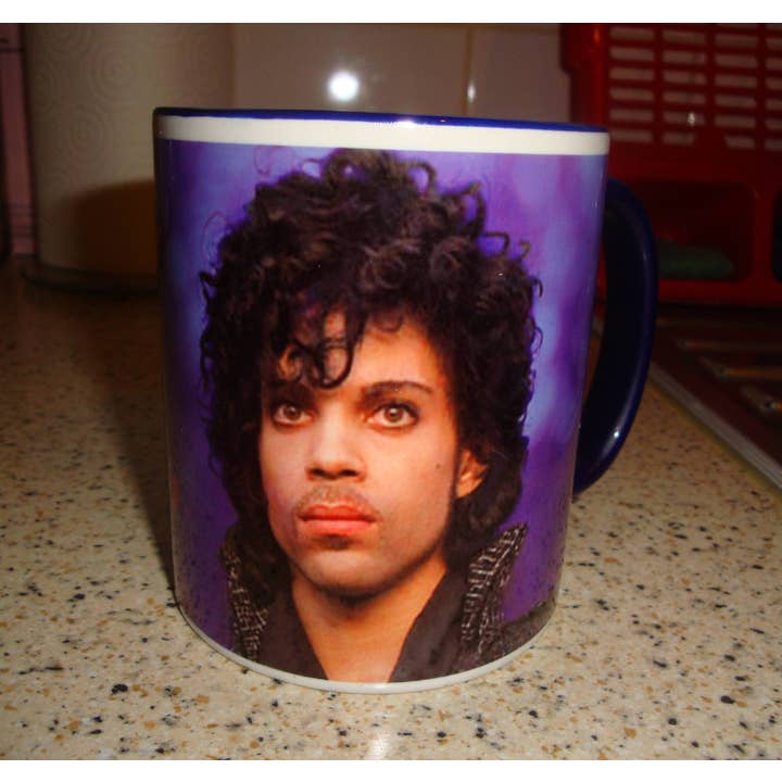 King of Pop Prince Krus Design 1 Blå håndtag og fælg for engroshandel hos Everyone's a Mug