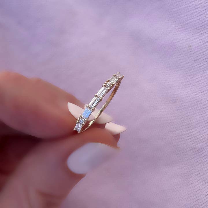 La Kaiser - Wholesale Multi-Stone Ring - 14kt Gold Moissanite “Mama” Ring in Morse Code
