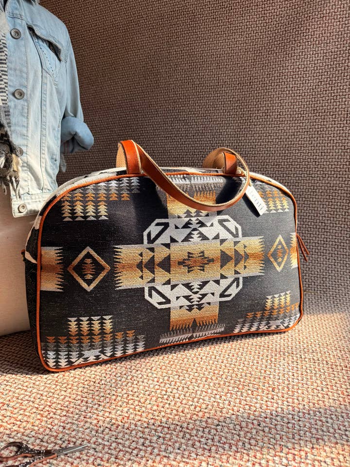 Midnight Mesa Western Overnighter Bag, Atenti USA Handmade Weekender for wholesale by Atenti