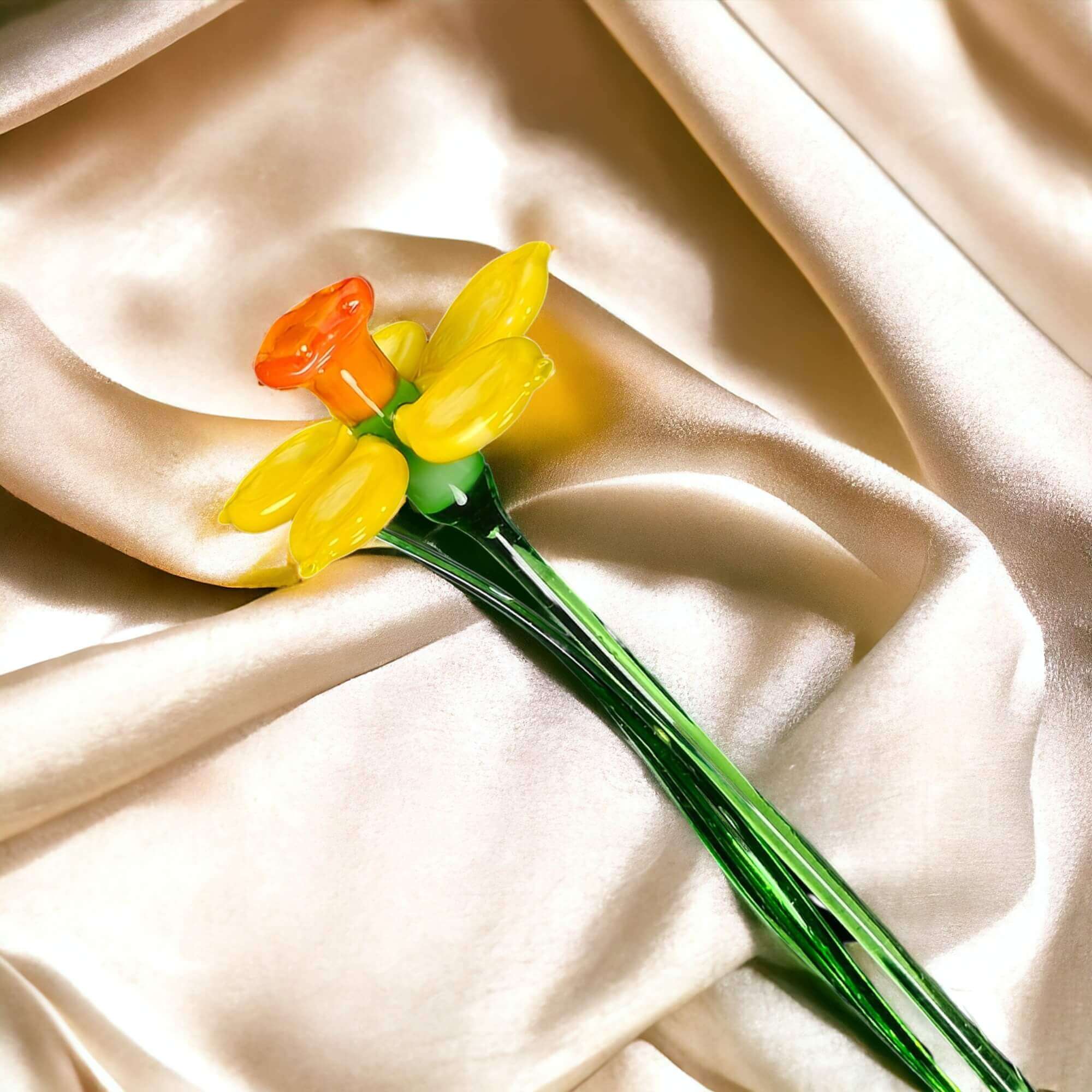 Glass by Iness - Wholesale Artificial Flowers - Yellow Glass Daffodil - Handcrafted Long Stem Flower1