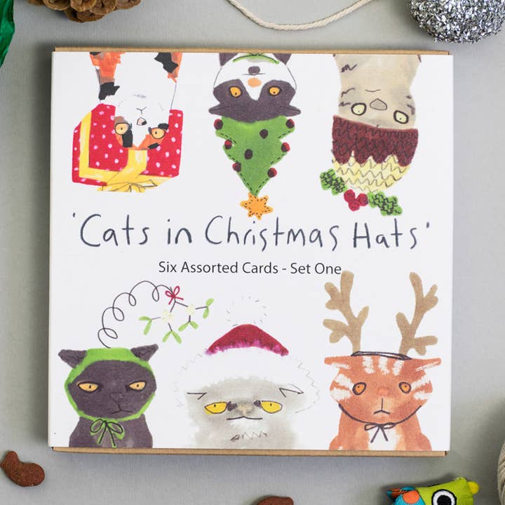 Chats dans des chapeaux de Noël - Ensemble de 6 modèles assortis - paquet 1 pour la vente par Jo Clark Design
