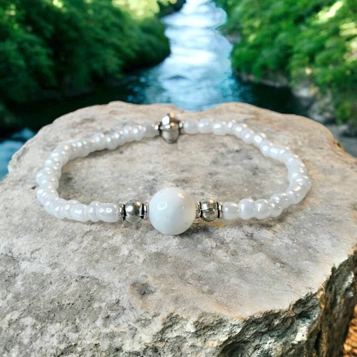 Mindful Intentions® - Wholesale Beaded Bracelet - Rainbow Moonstone Bracelet- For New Beginnings & Feminine Energy5