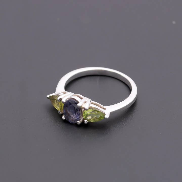 AG 925 JEWELLERY - Wholesale Multi-stone ring - 925 Silver Tanzanite & Peridot Ring2
