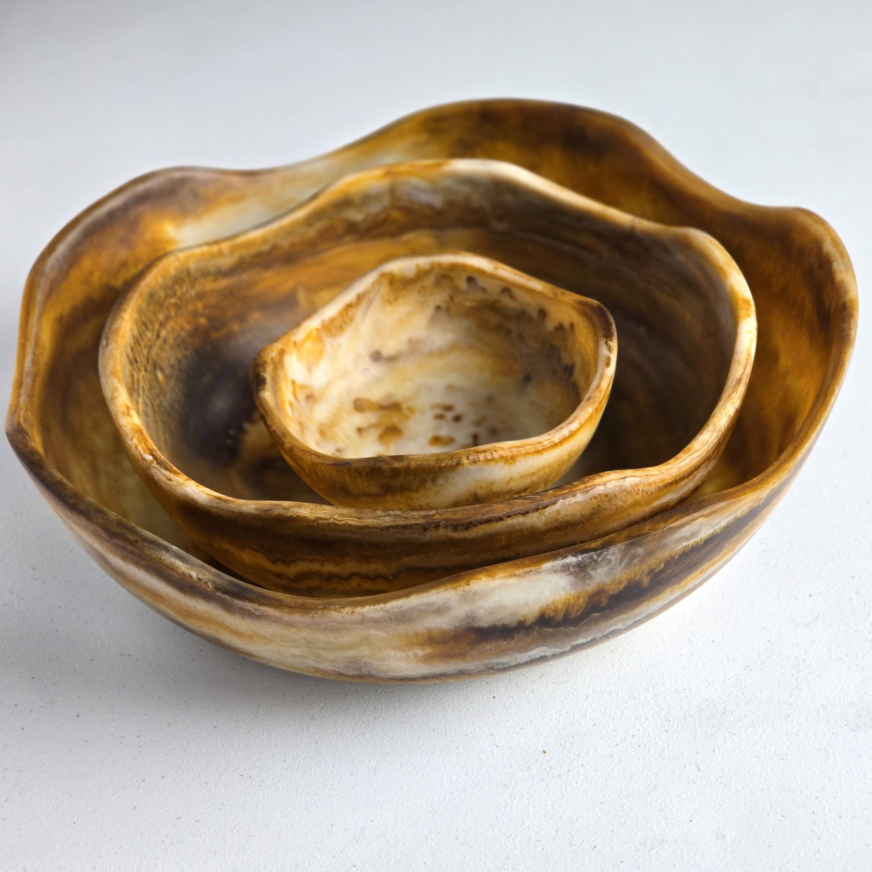 Gibb & Daan - Wholesale Serve Bowl - Large wavy 3 bowls Set - Matte Finish Hand Poured Resin19