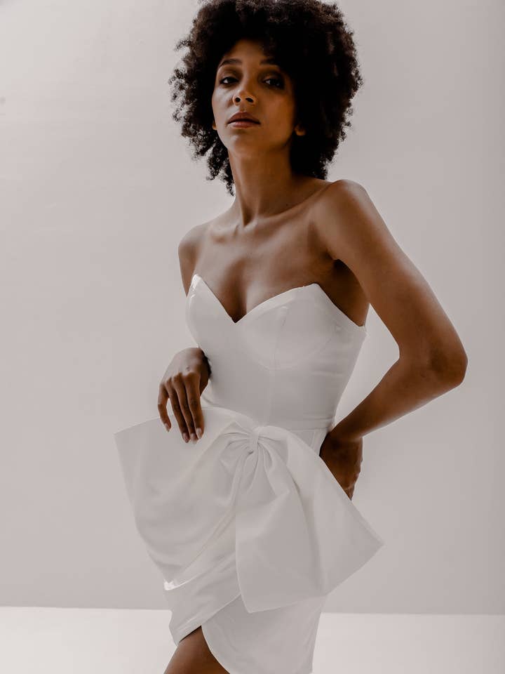 Heirloom Bridal Company - Wholesale Gown - Women's - Grace Dress